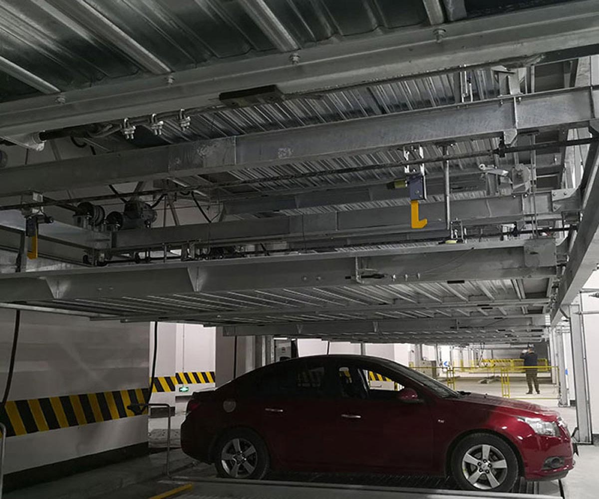 云龍四柱簡易升降立體停車位出租